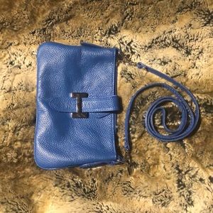 Brilliant Blue Norse in Pelle leather Italian handbag